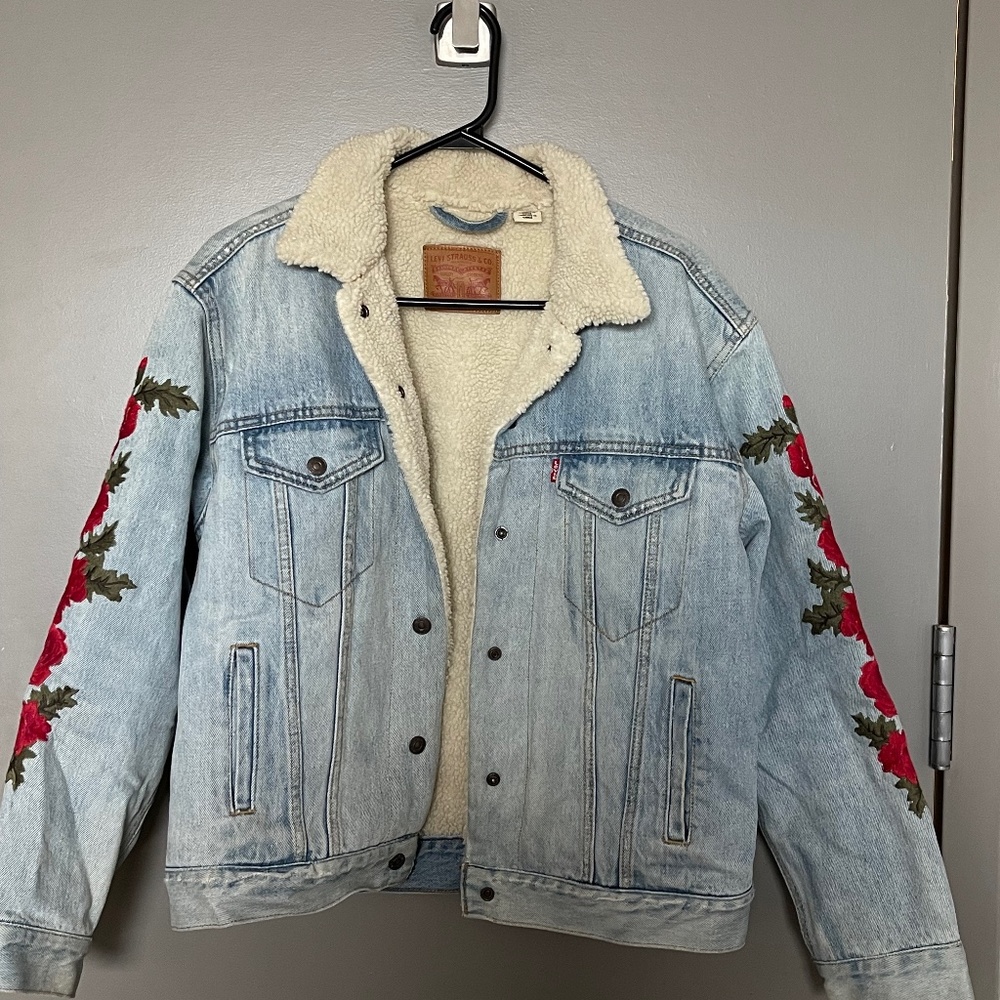 Levi’s Sherpa jacket